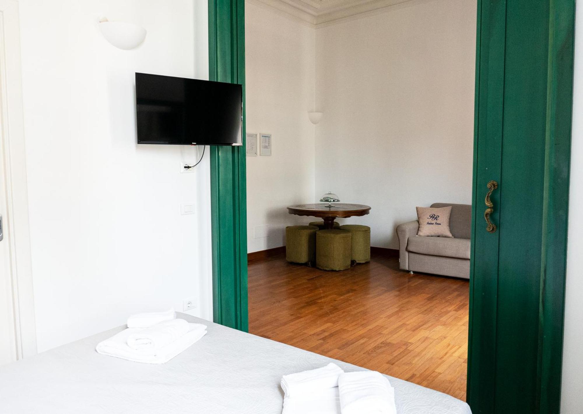 Residenza Romana Εξωτερικό φωτογραφία
